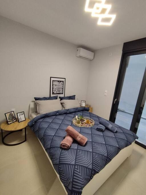 Floral Home 1 - Ground Floor Apt With Courtyard And Private Parking! 아테네 외부 사진